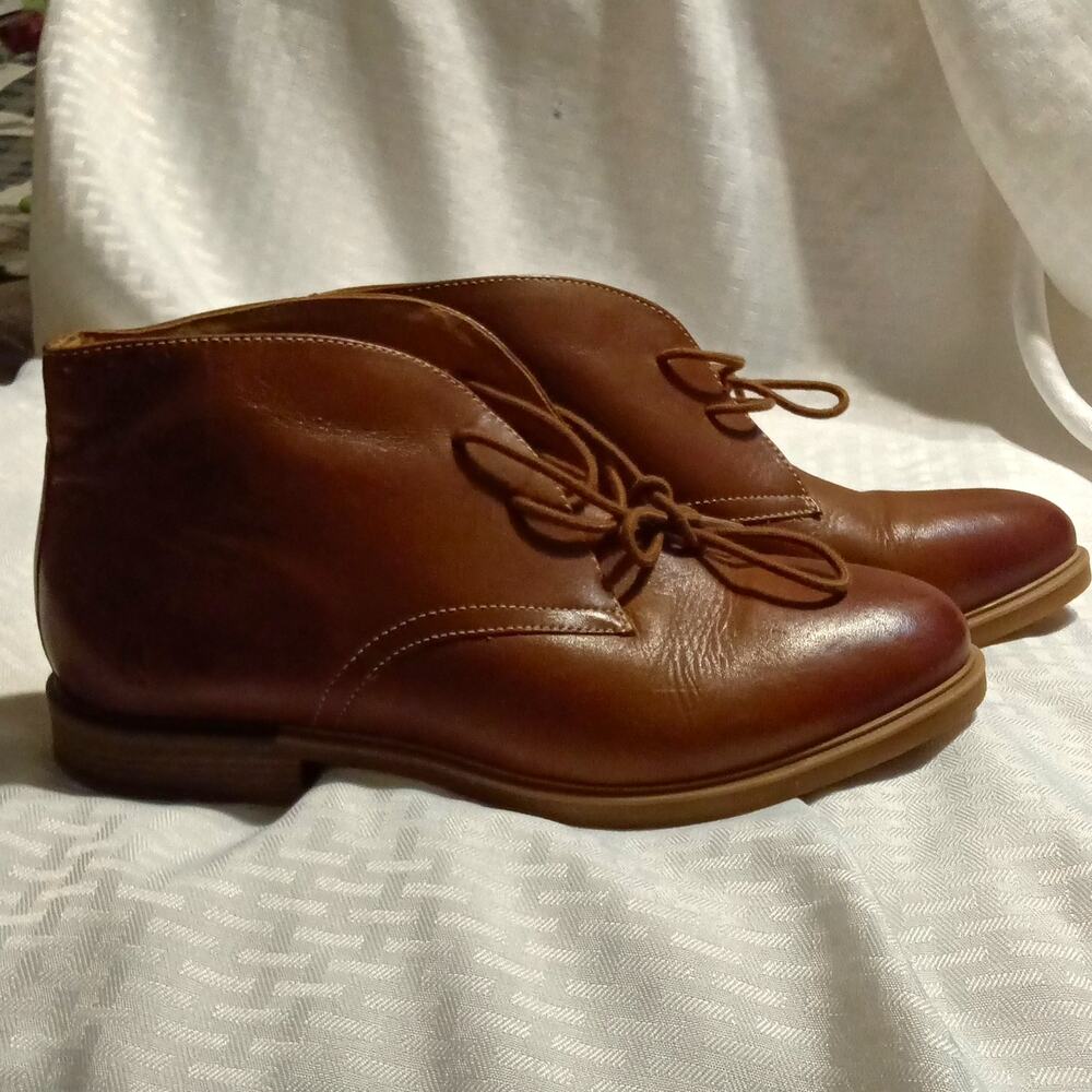 Hush Puppies Brown Leather Chukka Boots Womens US 9 EU 41 UK 7 M Lace Up